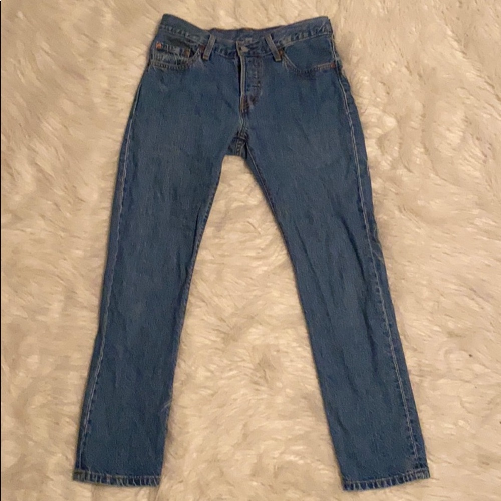 Levi’s boyfriend jeans